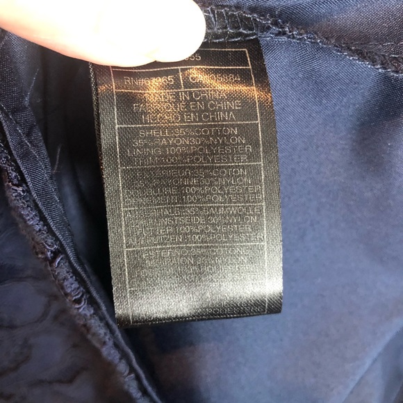 ⭕️ PRICE FIRM BB Dakota Size 4 Janelle Navy Blue Lace Sleeveless Dress - Picture 7 of 7